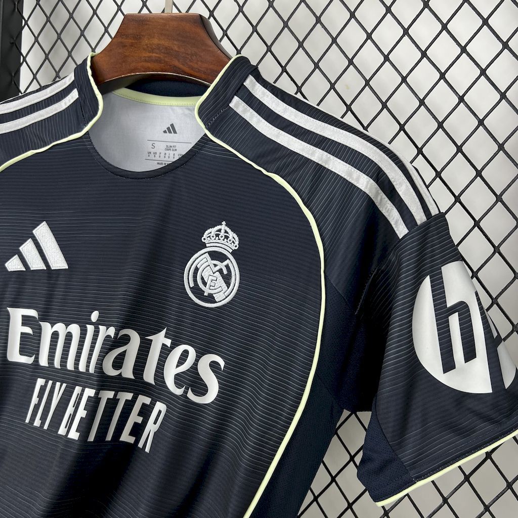 Camisola Real Madrid Alternativa 25/26