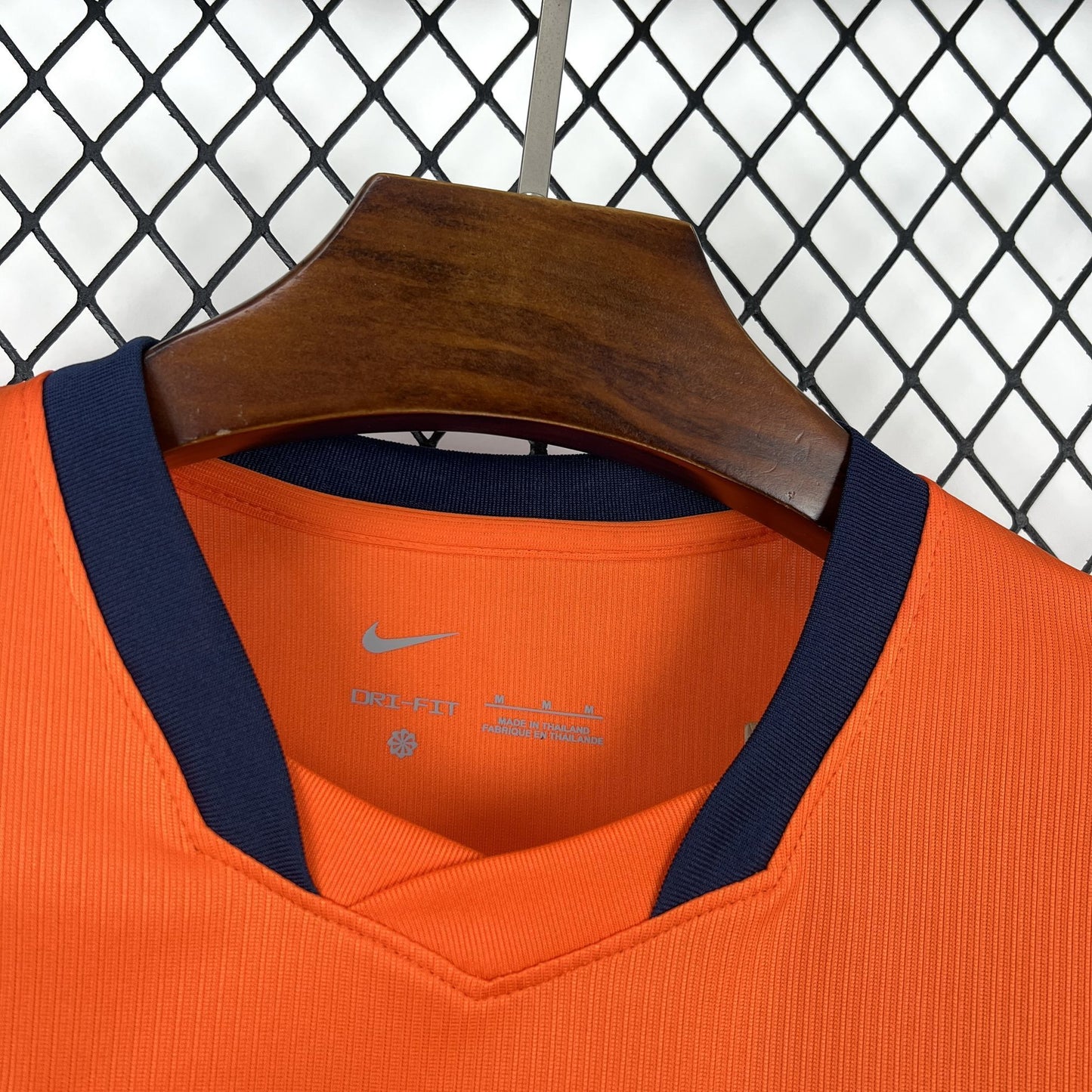 Camisola Holanda Principal 26