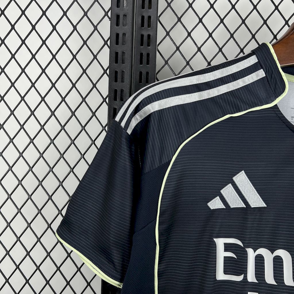 Camisola Real Madrid Alternativa 25/26