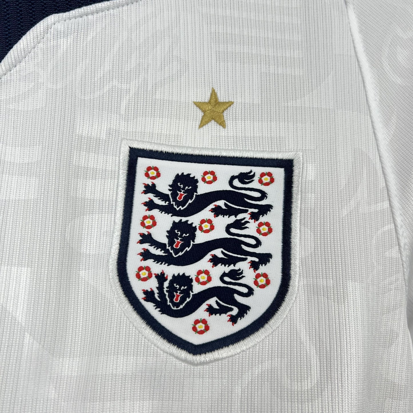 Camisola Inglaterra Principal 26