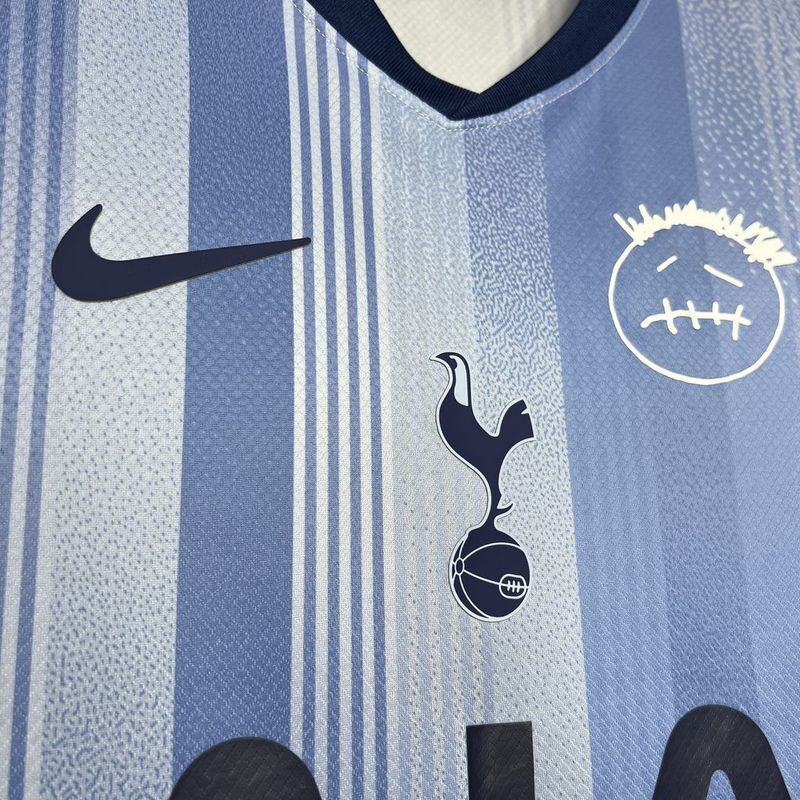 Camisola Tottenham x Travis Scott