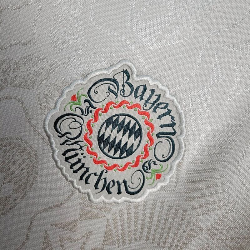 Camisola Bayern Munique Oktoberfest 25/26